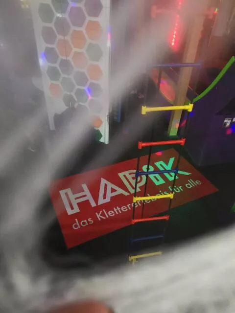 Fun climbing at HAPIK